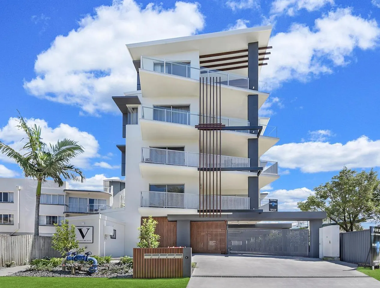 The 'V' Mooloolaba Apartment 0*,