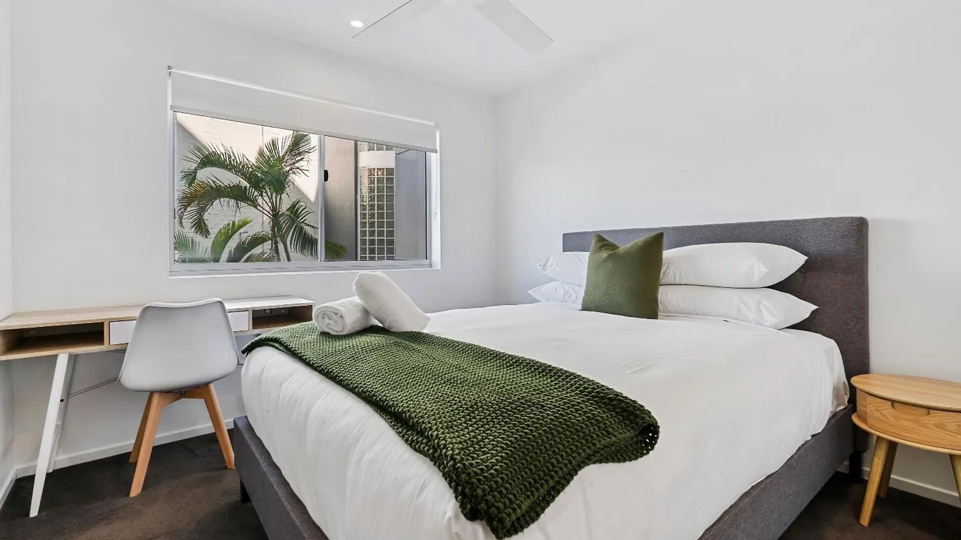 The 'V' Mooloolaba Apartment