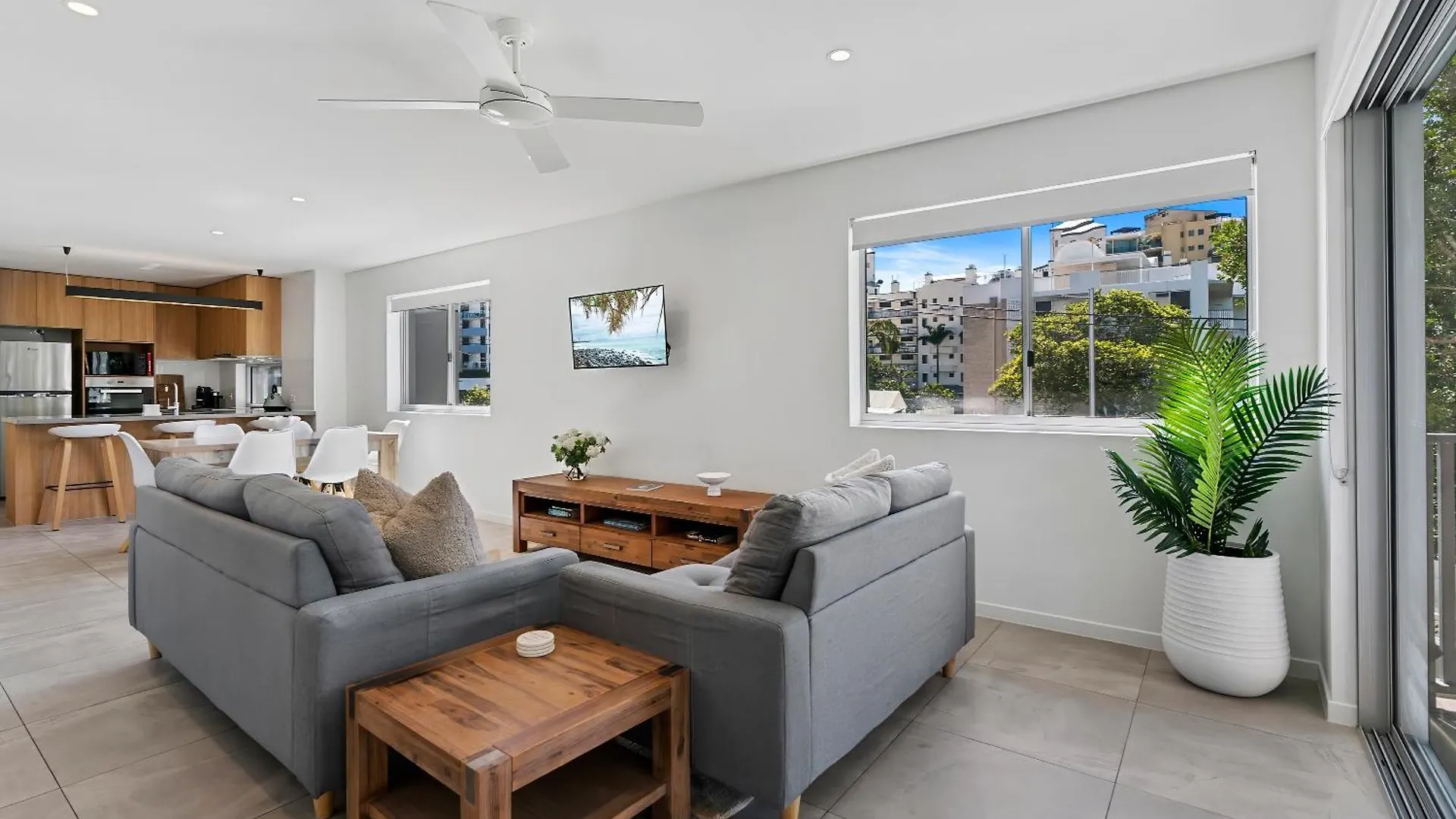 The 'V' Mooloolaba Daire Avustralya